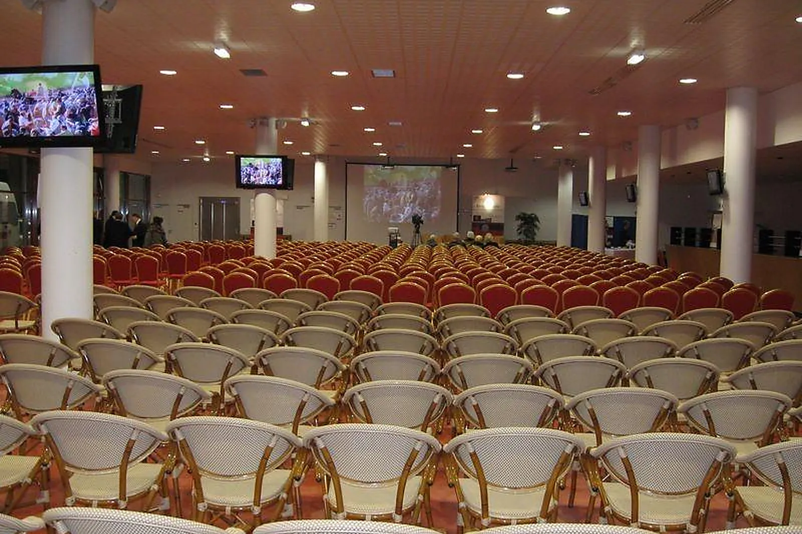 Lieux événementiels, RESTAURANTS PANORAMIQUES HIPPODROME PARIS-VINCENNES