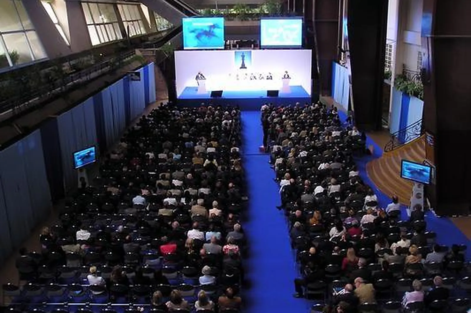 Lieux événementiels, RESTAURANTS PANORAMIQUES HIPPODROME PARIS-VINCENNES