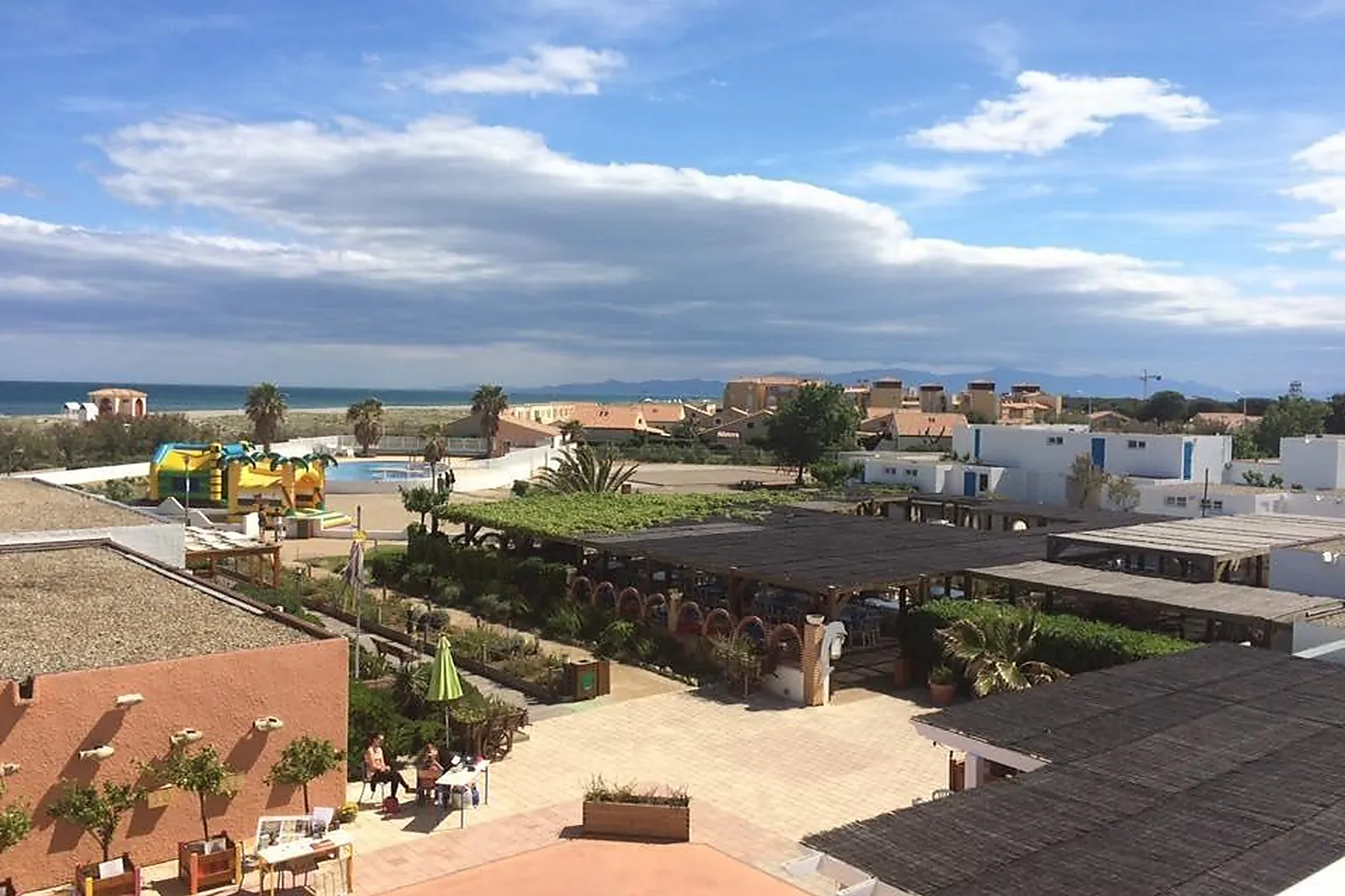 Lieux événementiels, RIVES DES CORBIÈRES