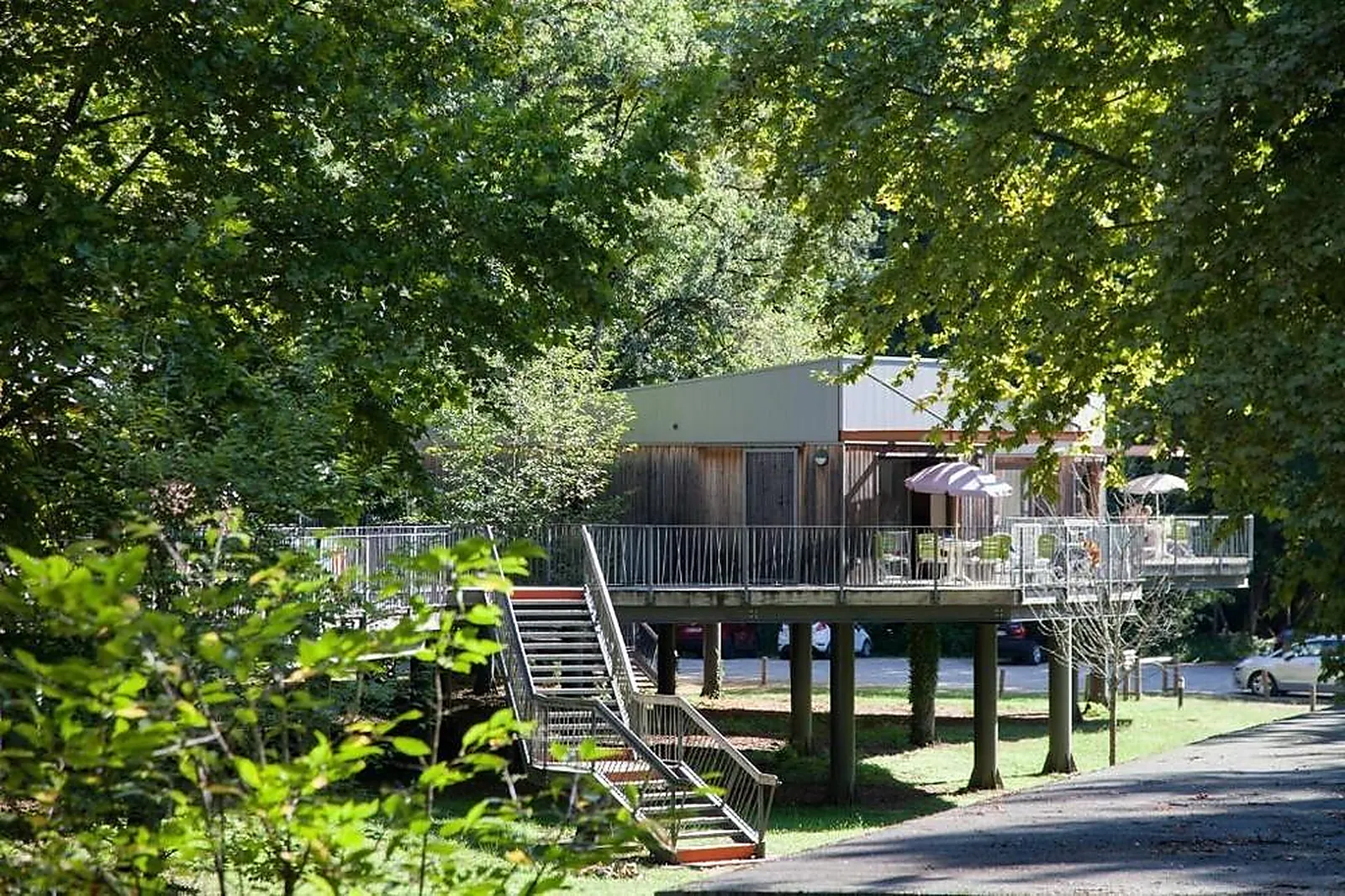 Lieux événementiels, RIVIERA LIMOUSINE