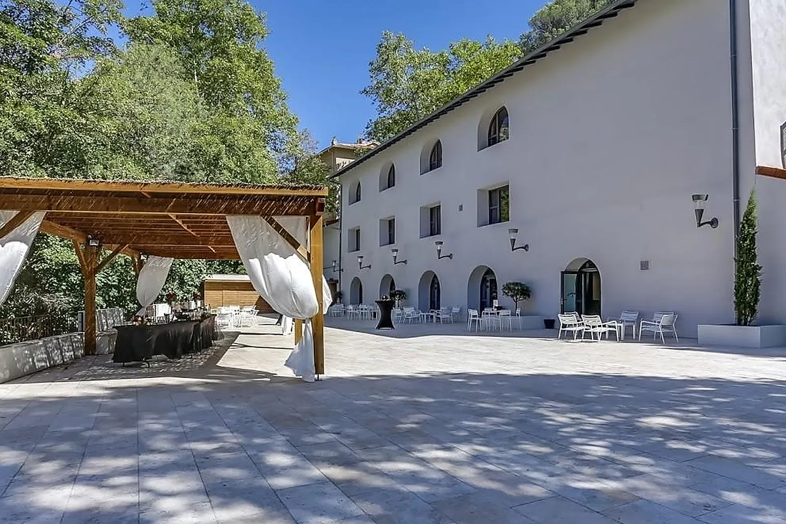 Lieux événementiels, RIVIERA SAINT PONS