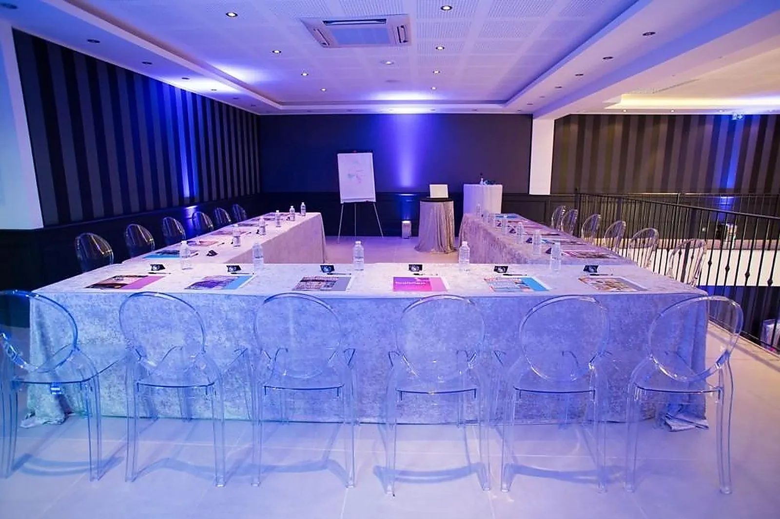 Lieux événementiels, RIVIERA SAINT PONS