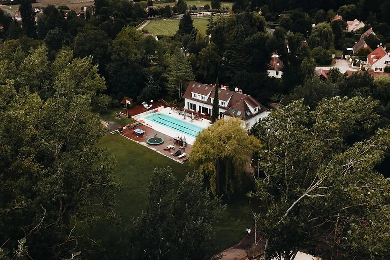 Lieux événementiels, ROCK ET BLEAU