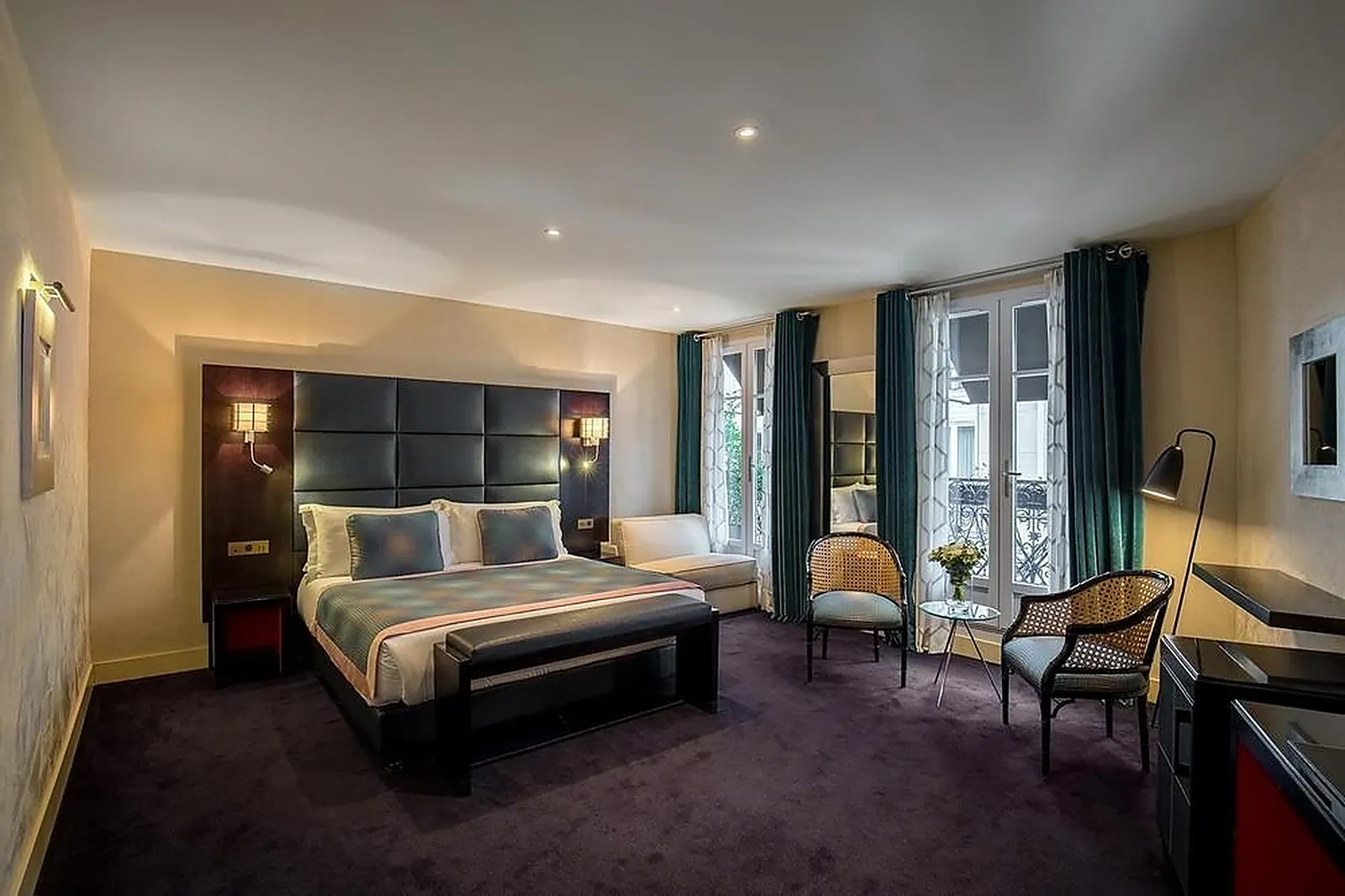 Lieux événementiels, ROOM MATE ALAIN CHAMPS ELYSÉES