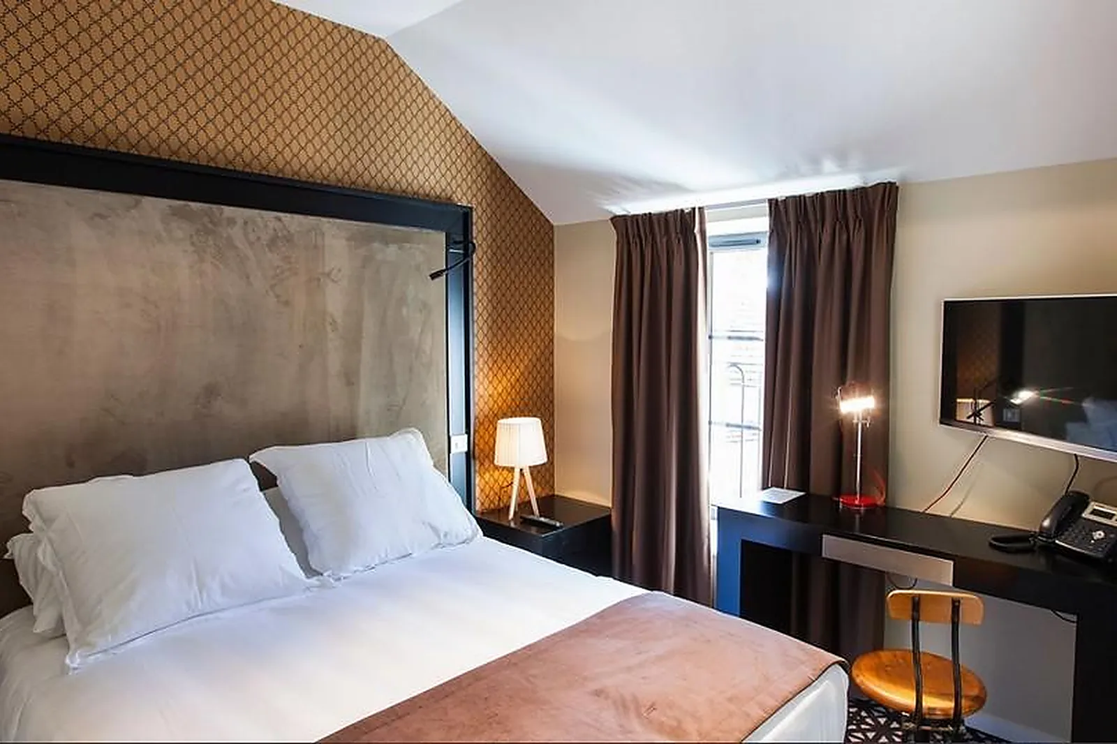 Lieux événementiels, ROTISSERIE CHAMBERTIN