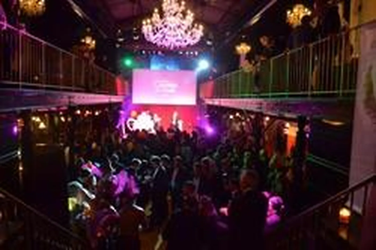 Lieux événementiels, ROUGE GORGE