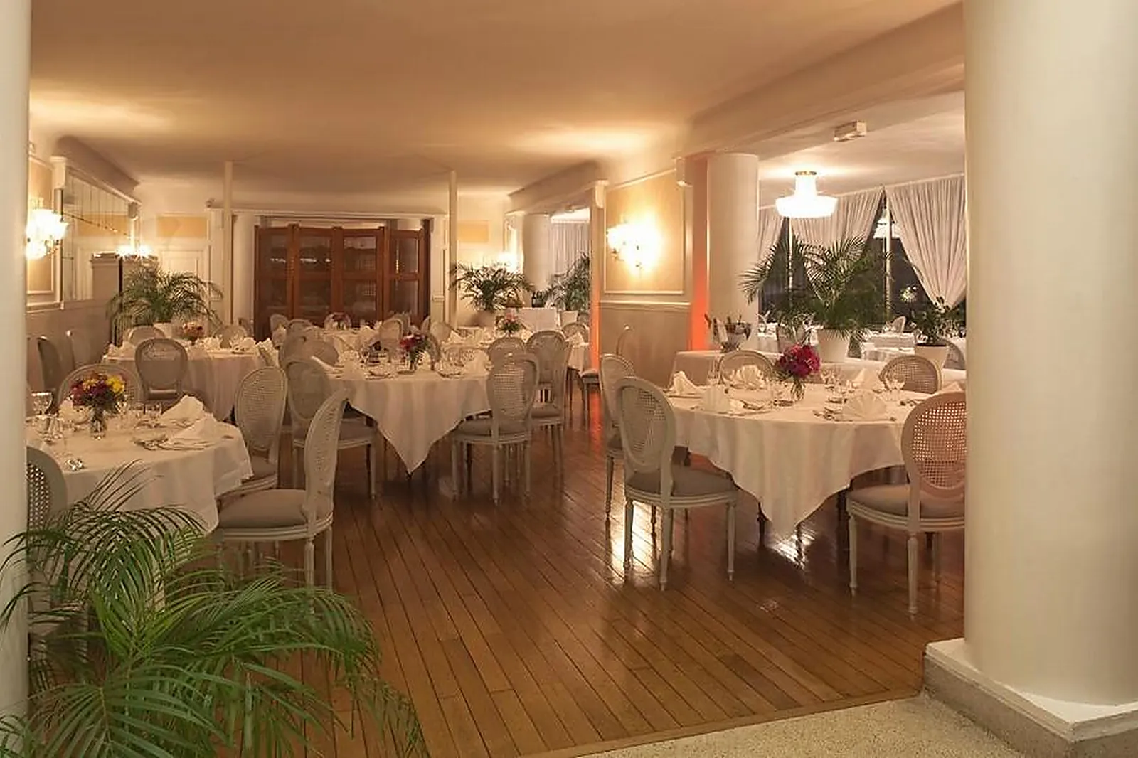 Lieux événementiels, ROYAL HÔTEL SAINT MART