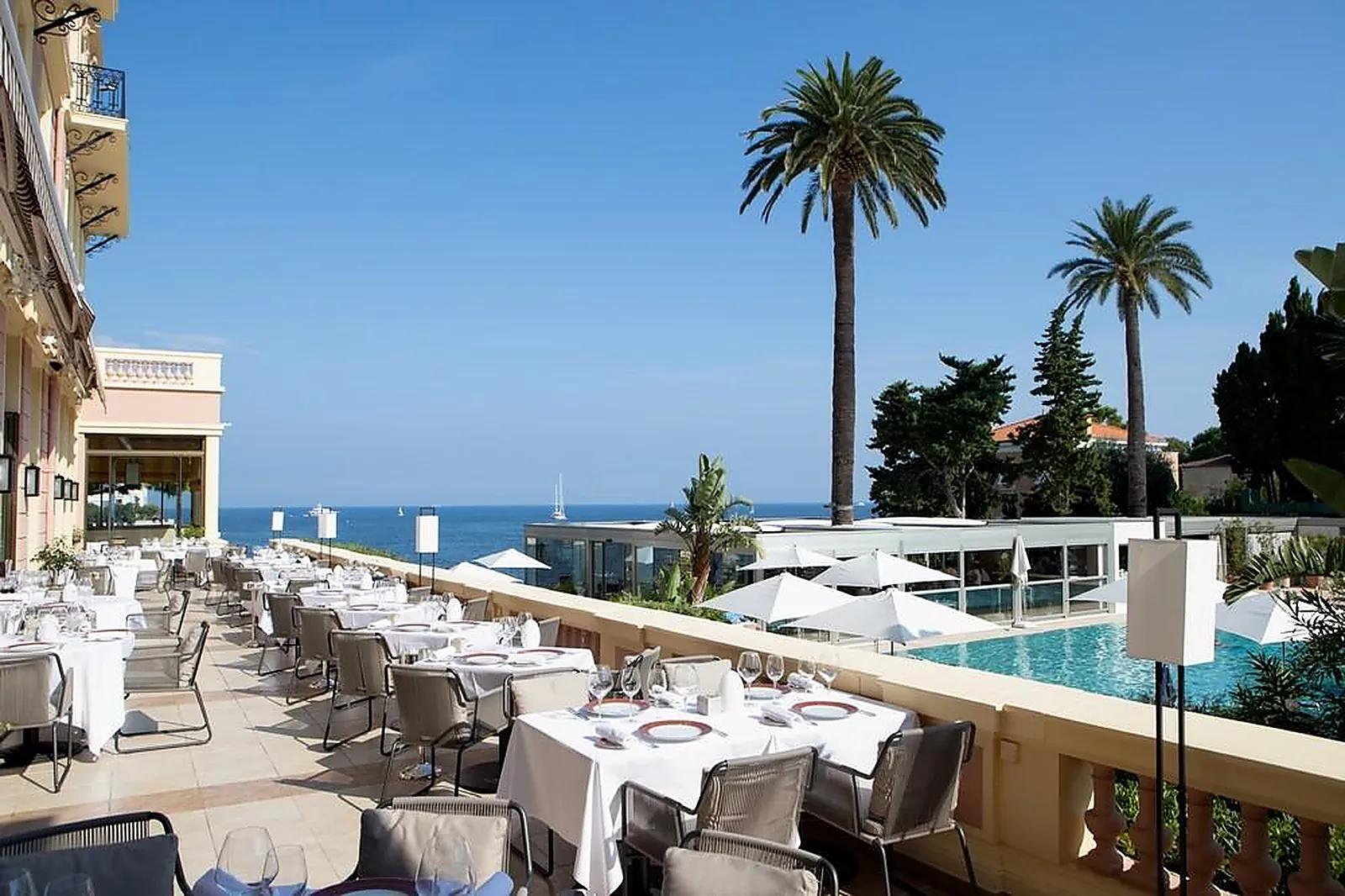 Lieux événementiels, ROYAL-RIVIERA