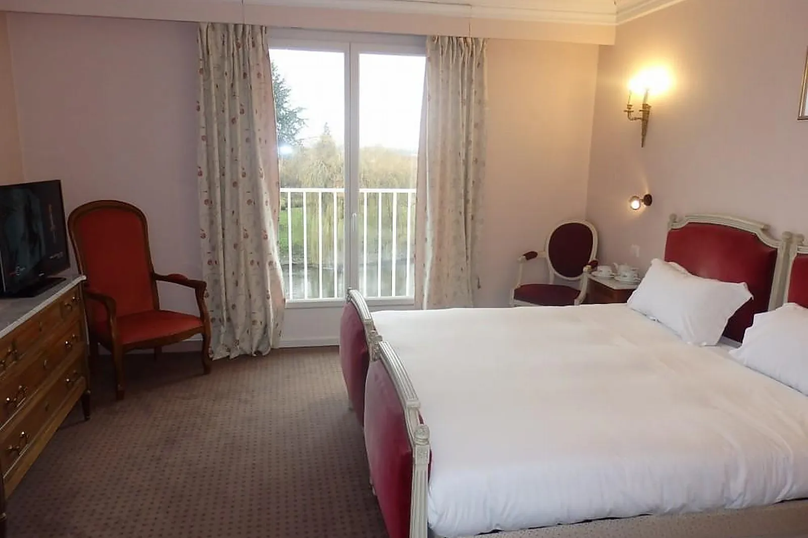 Lieux événementiels, ROYAL VÉZÈRE