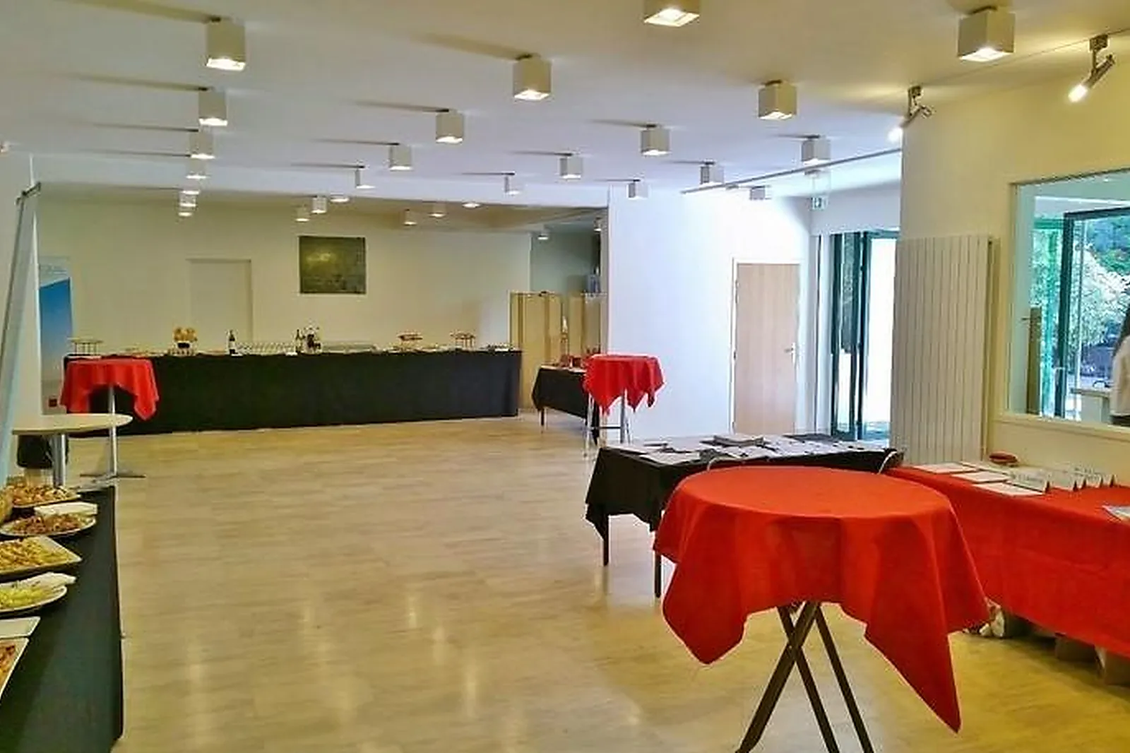 Lieux événementiels, S.N.H.F.