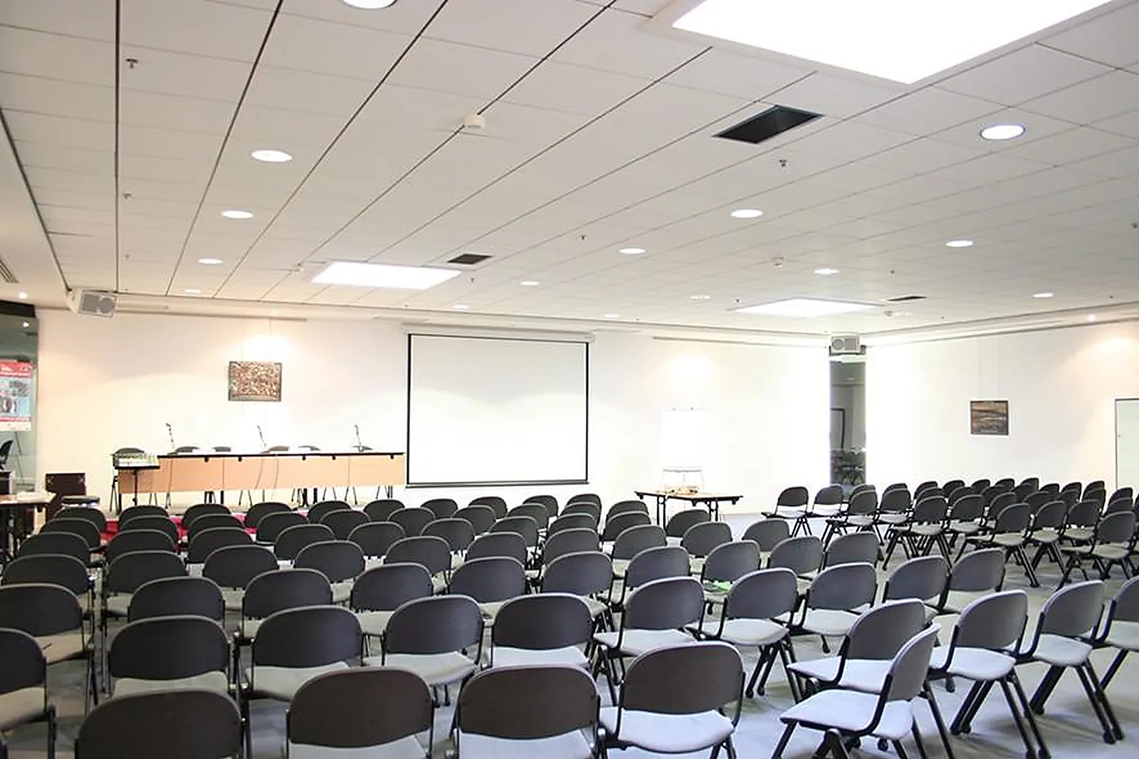 Lieux événementiels, SAINT ETIENNE CENTRE DE CONGRES