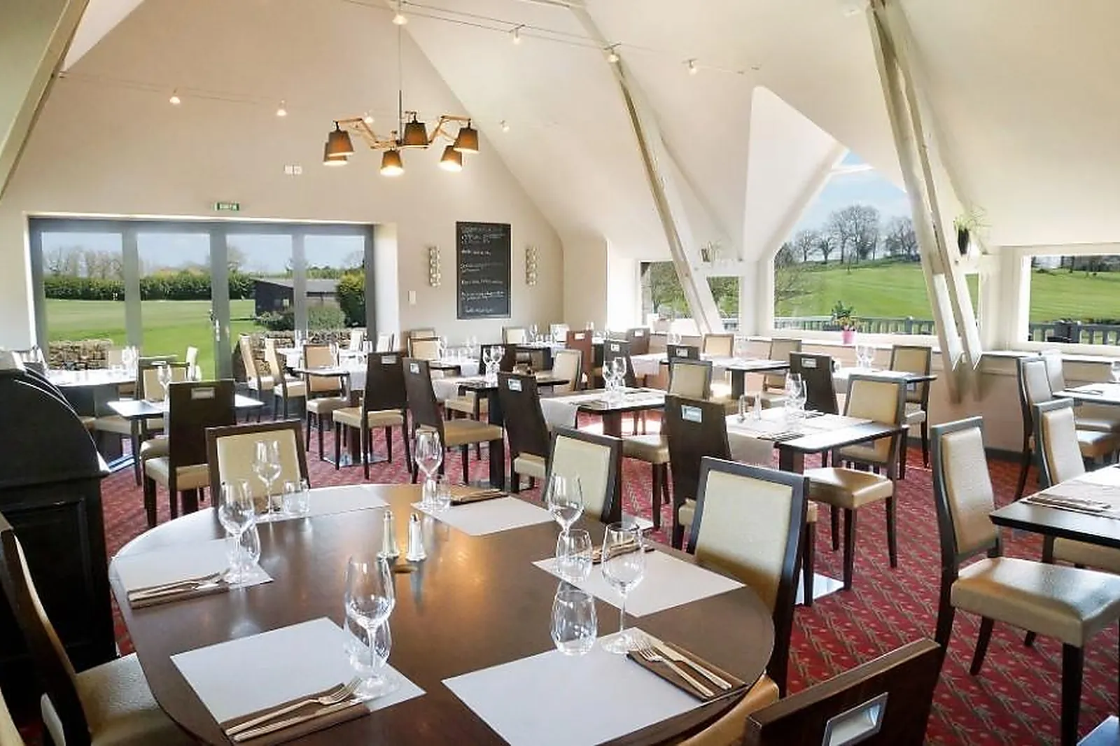 Lieux événementiels, SAINT-MALO GOLF RESORT