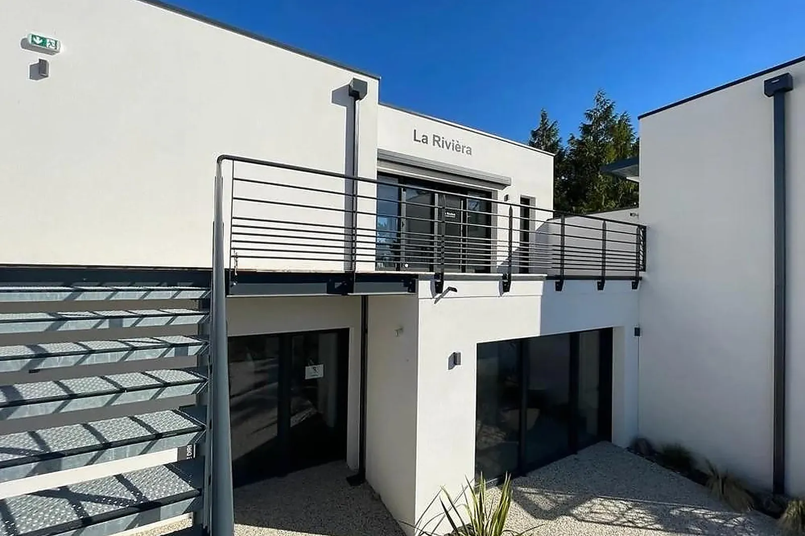 Lieux événementiels, SALLE LA RIVIÈRA