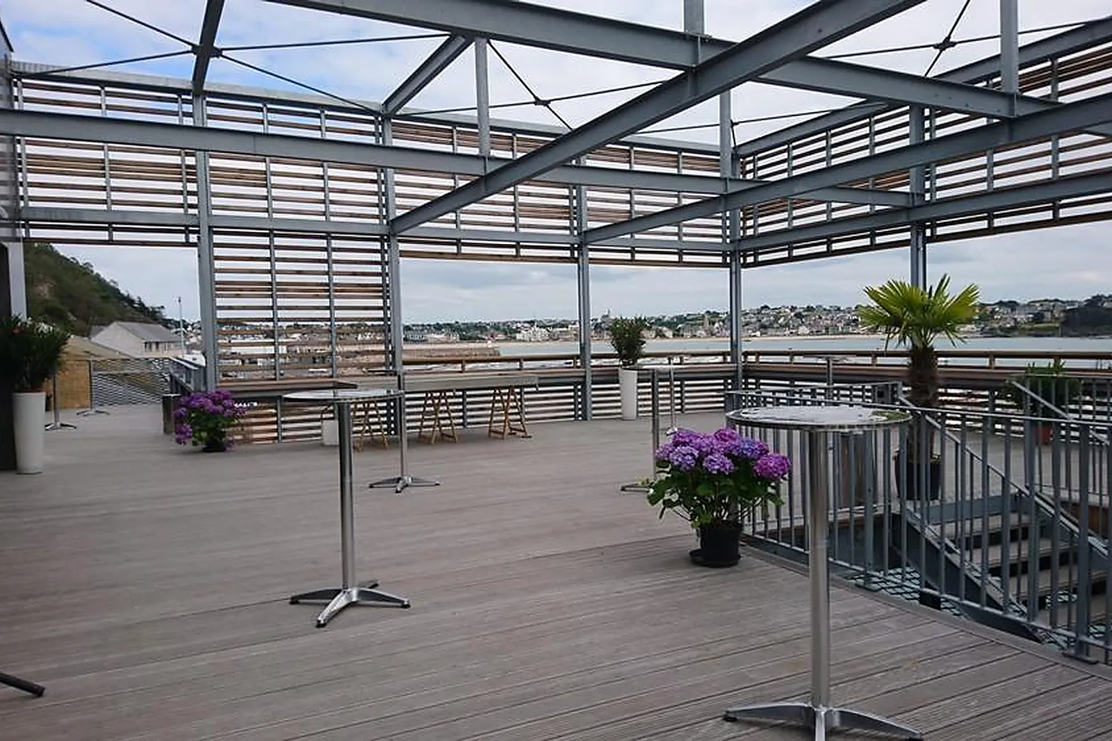 Lieux événementiels, SALLE PANORAMIQUE DE LA CRIÉE D’ERQUY