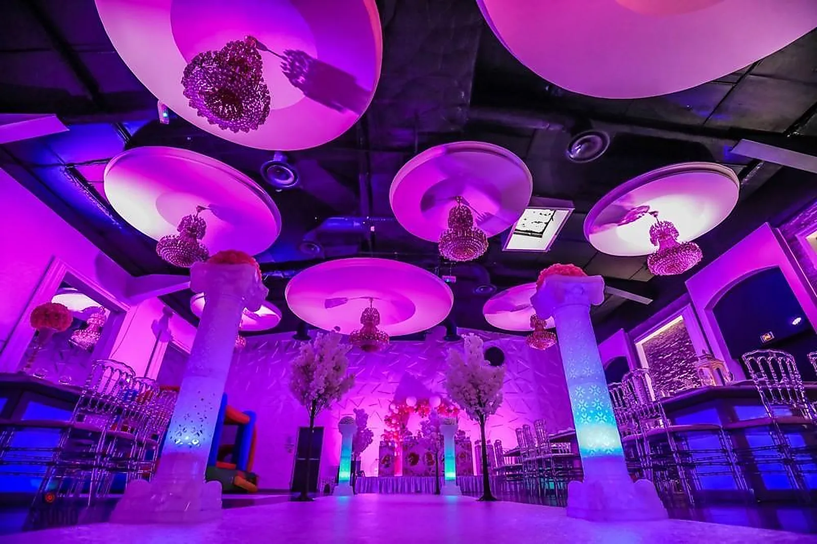 Lieux événementiels, SALON MALAR