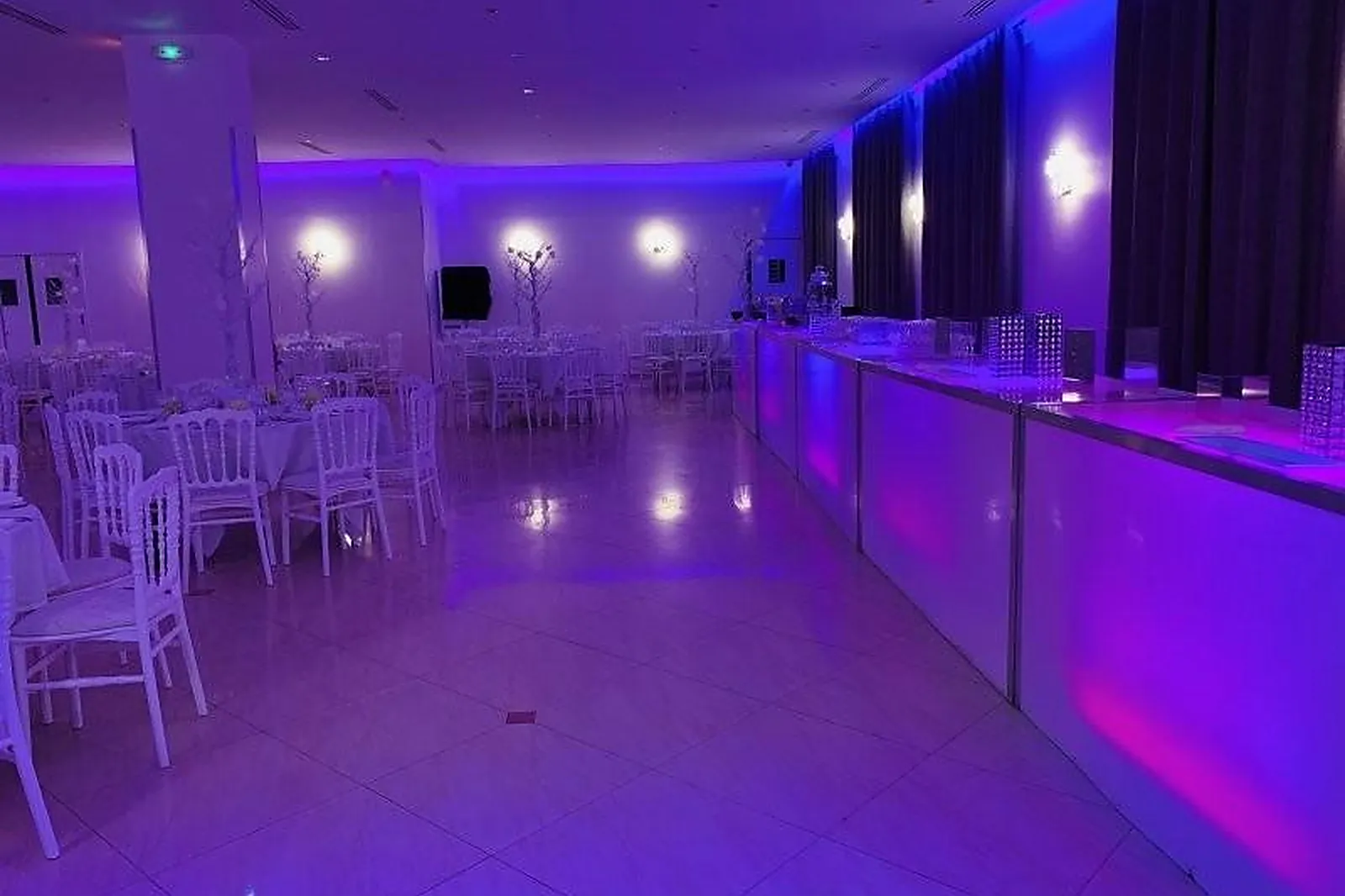 Lieux événementiels, SALON RIVER