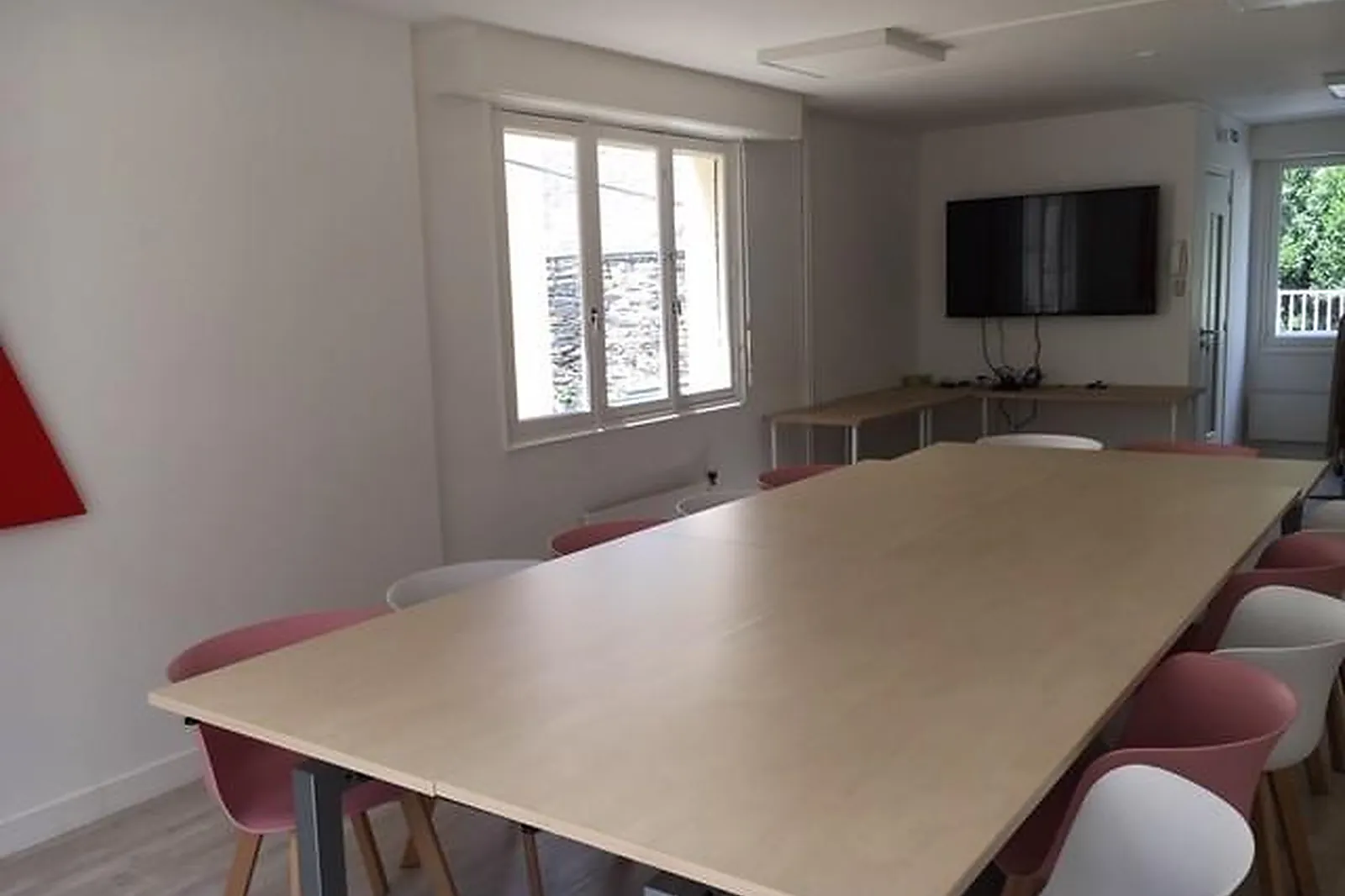 Lieux événementiels, SALONS 8EME SENS