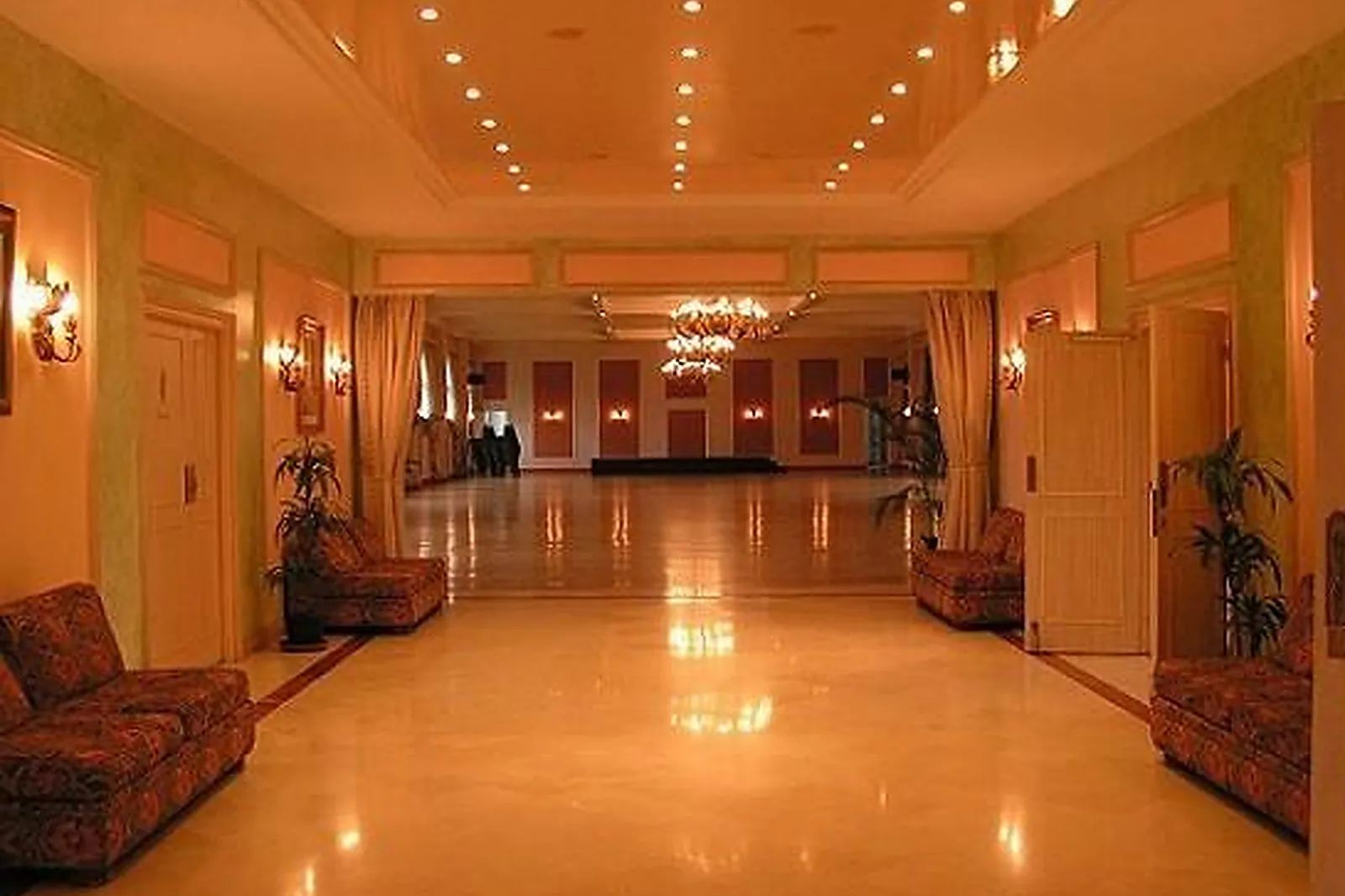 Lieux événementiels, SALONS ANTOINE DE SAINT-EXUPÉRY