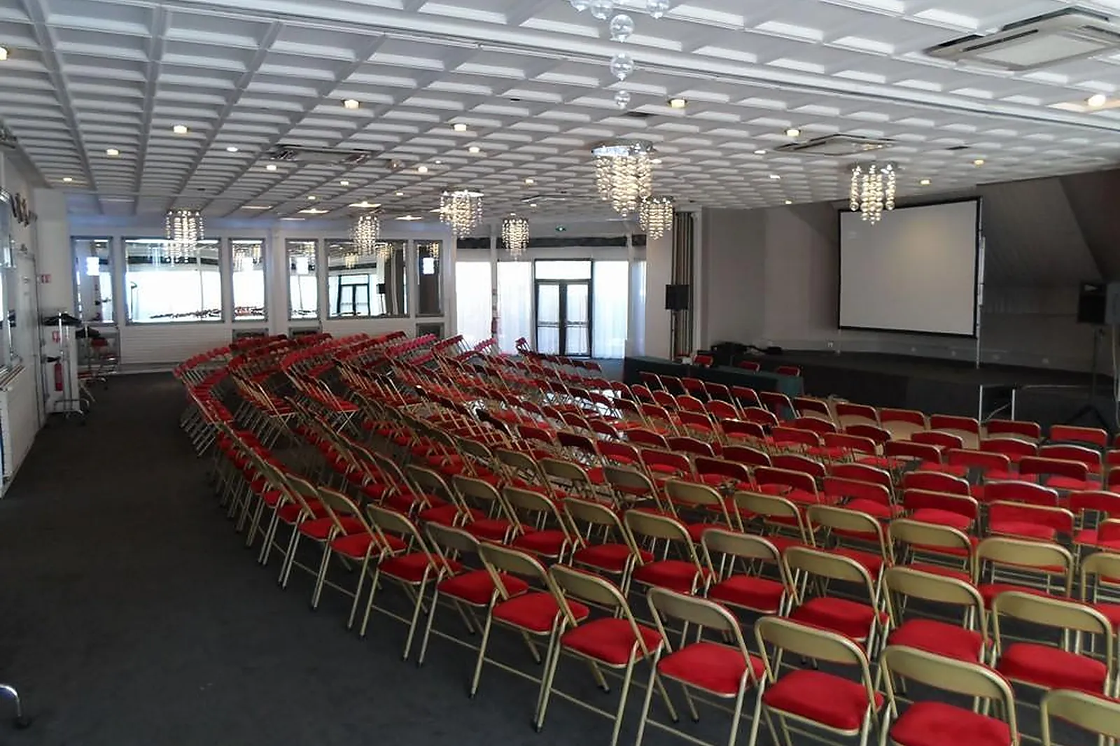 Lieux événementiels, SALONS ASTORIA