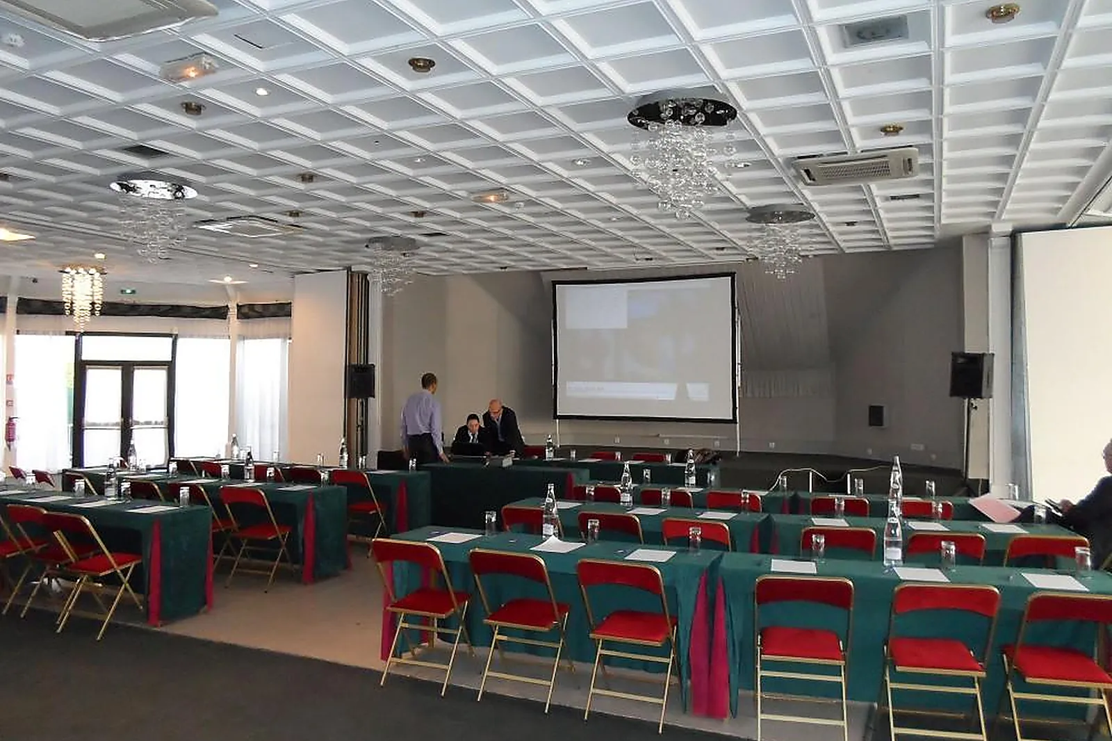 Lieux événementiels, SALONS ASTORIA