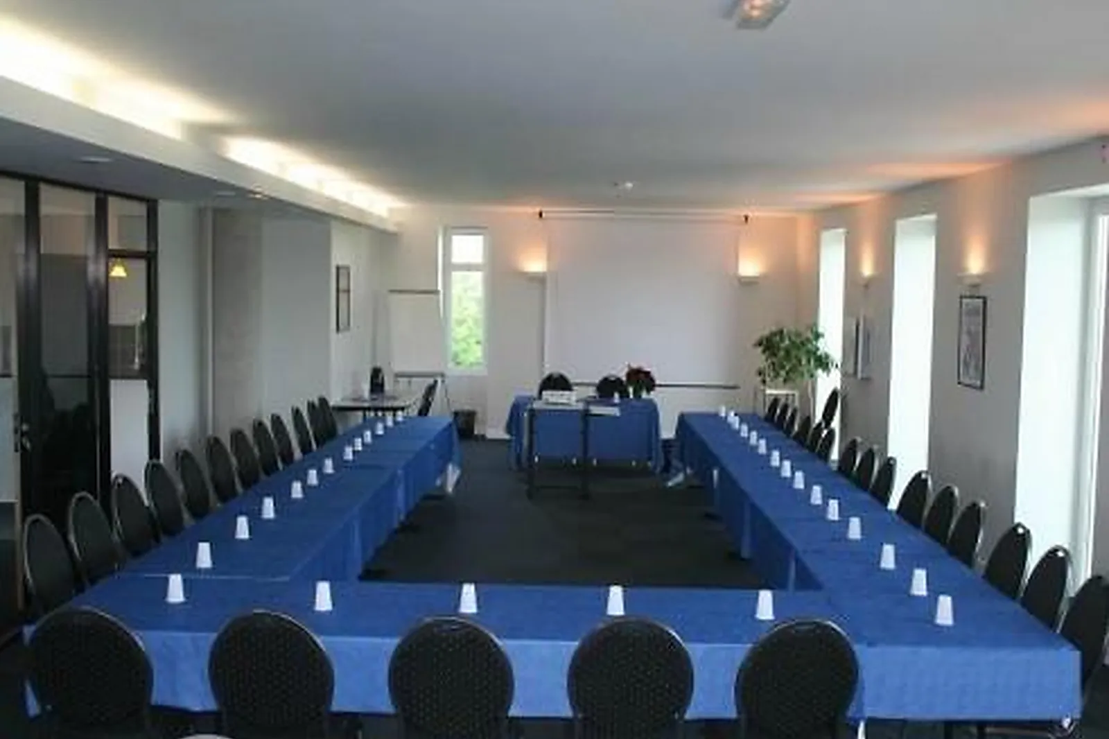 Lieux événementiels, SALONS SAN-FRANCISCO