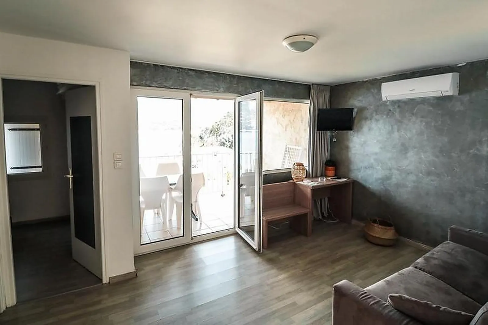 Lieux événementiels, SAMPIERO CORSO