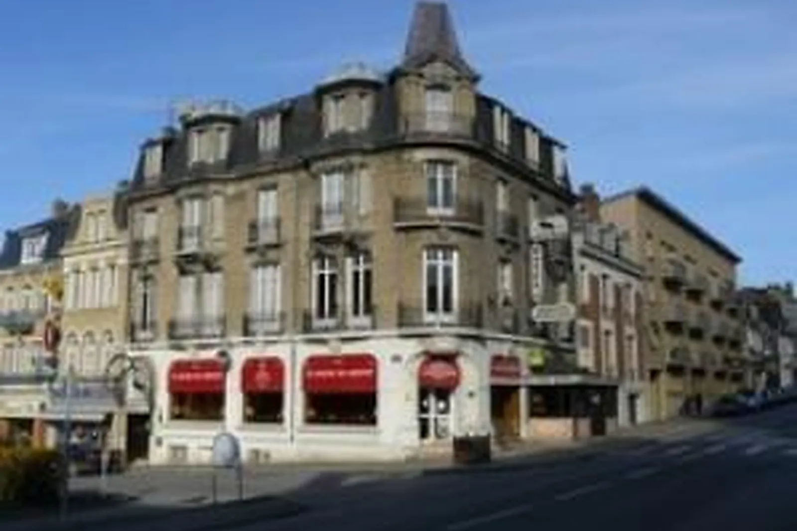 Lieux événementiels, SANGLIER DES ARDENNES