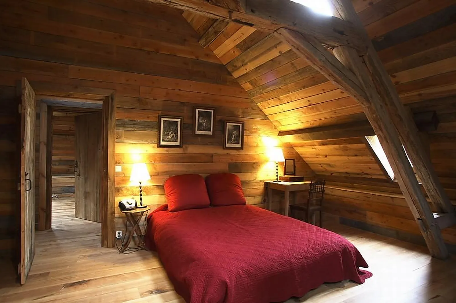 Lieux événementiels, SEIGNEURIE D'ALLERAY