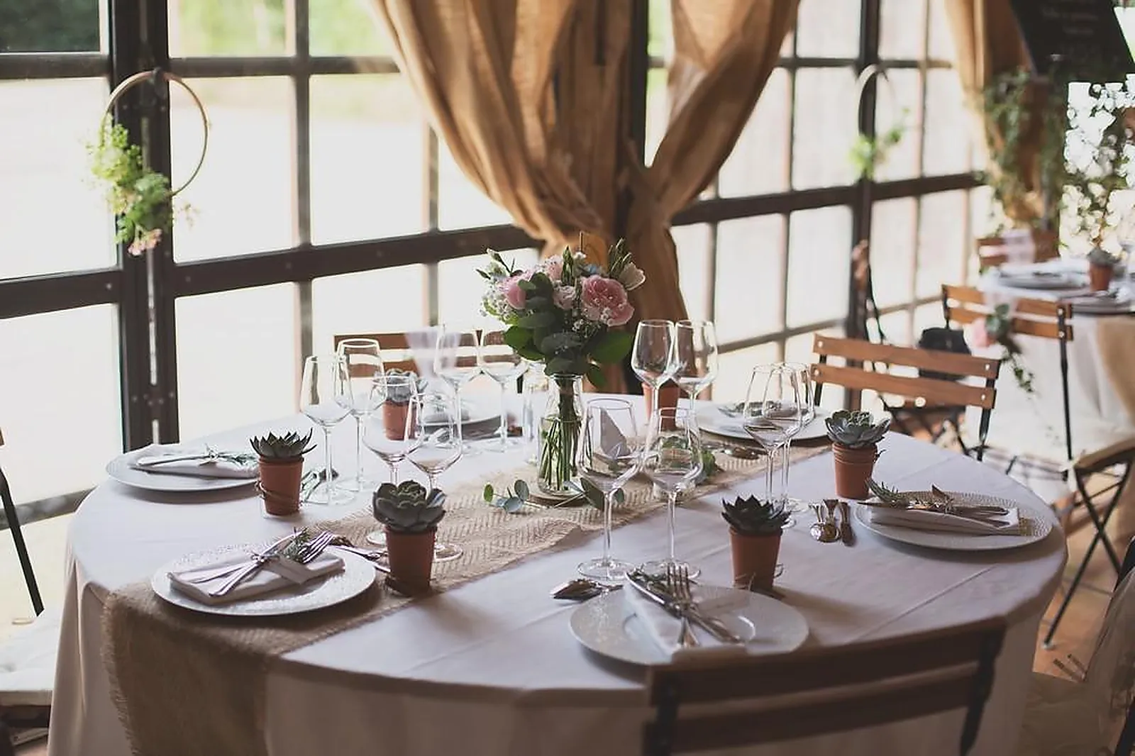 Lieux événementiels, SEIGNEURIE D'ALLERAY