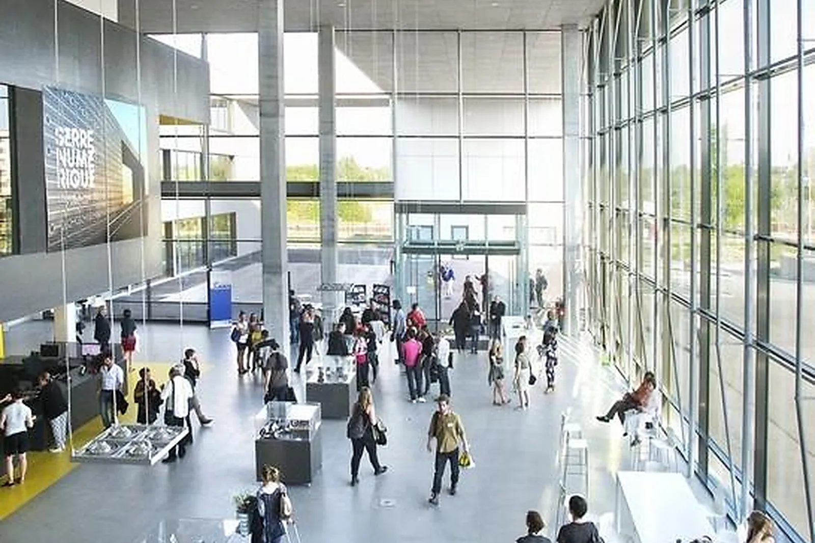 Lieux événementiels, SERRE NUMÉRIQUE