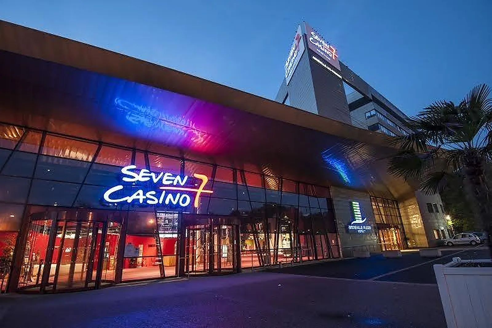 Lieux événementiels, SEVEN CASINO