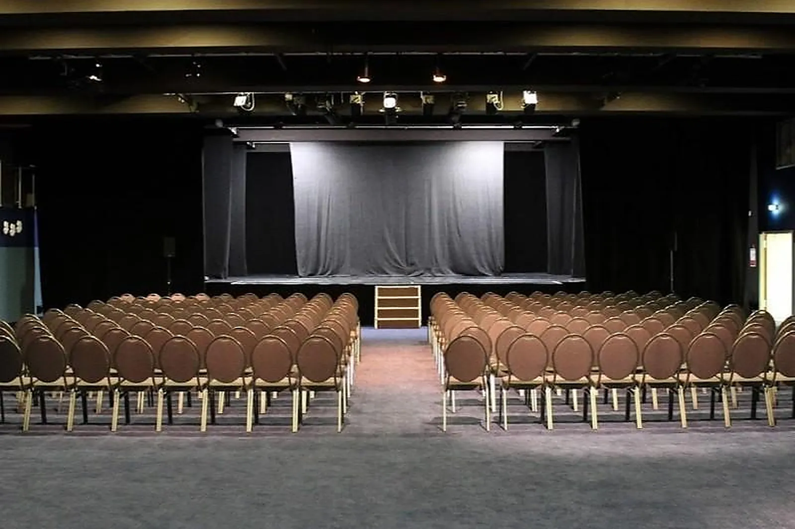 Lieux événementiels, SEVEN CASINO