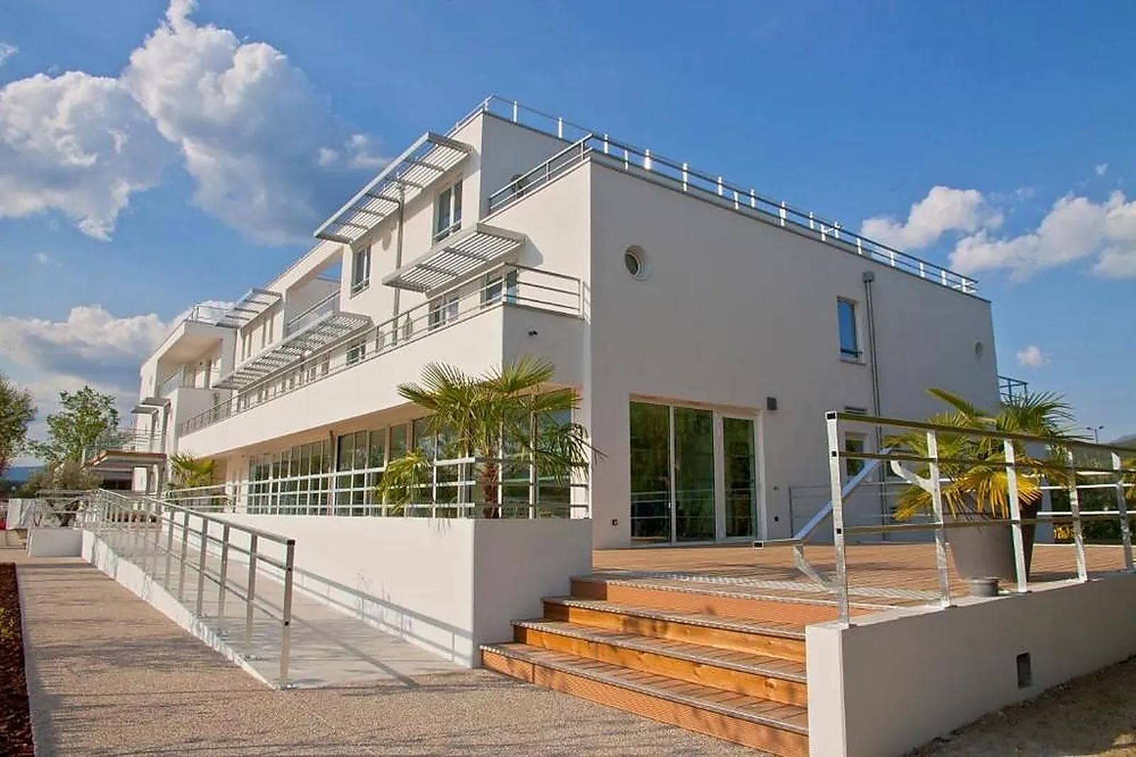 Lieux événementiels, SHANA HÔTEL ET RÉSIDENCE