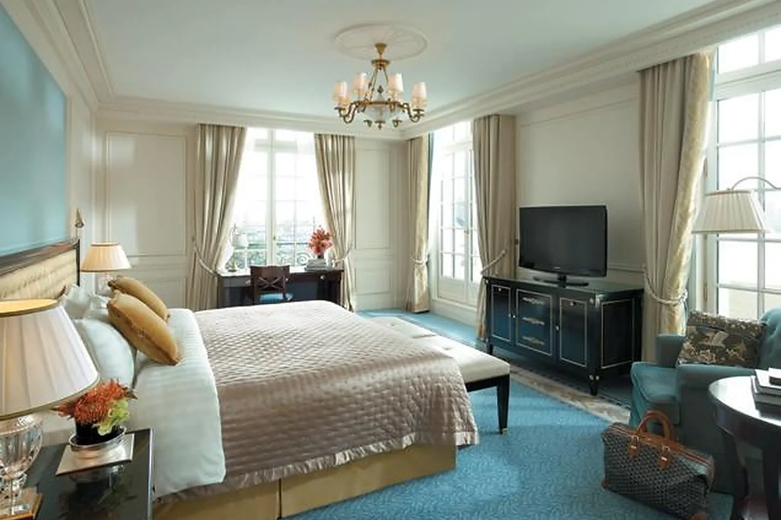 Lieux événementiels, SHANGRI-LA HOTEL