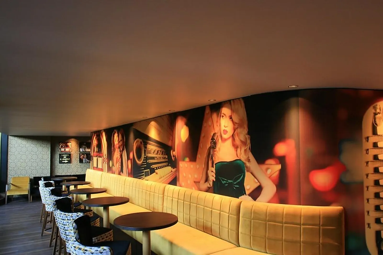 Lieux événementiels, SINGING STUDIO