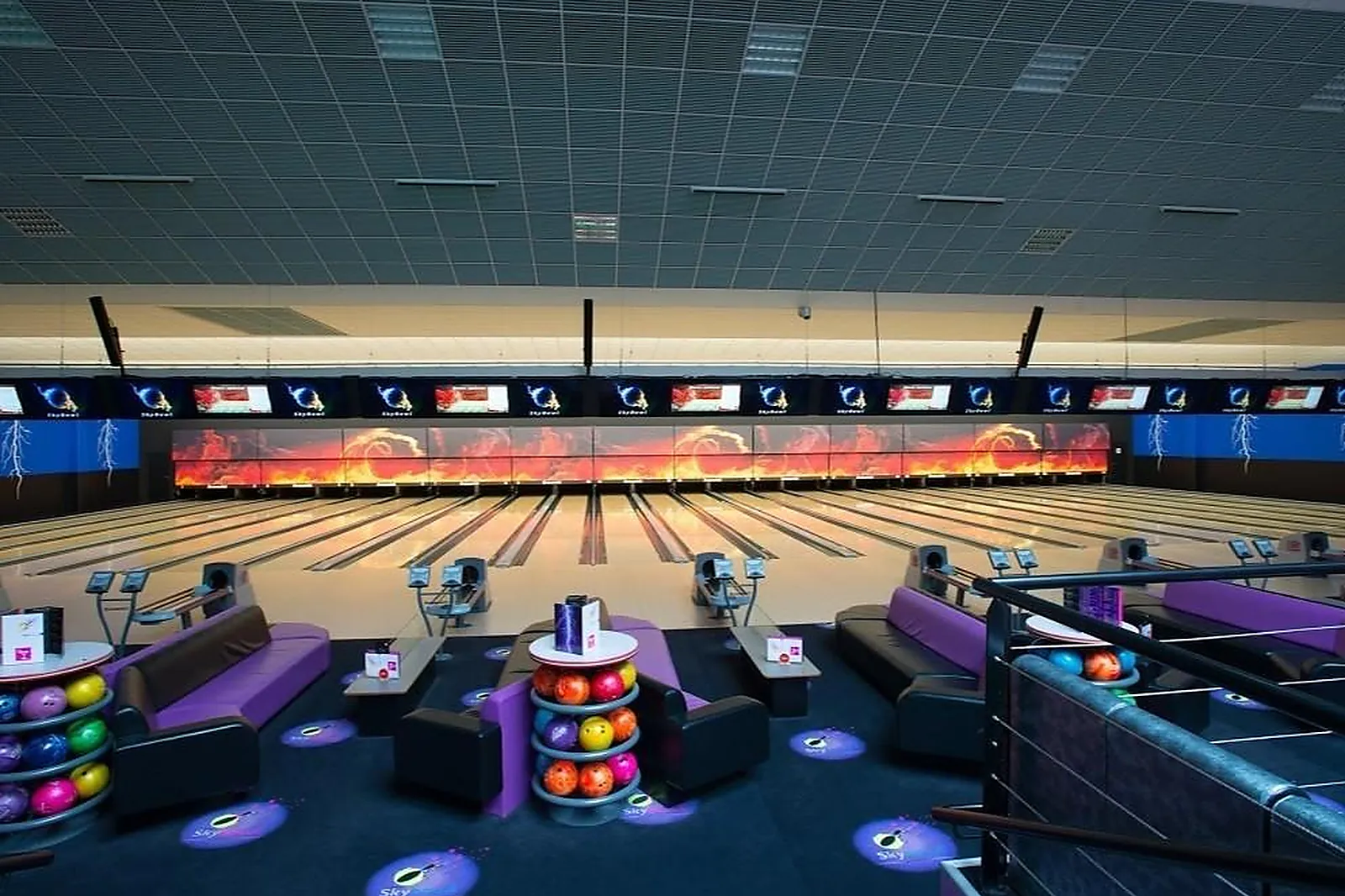 Lieux événementiels, SKYBOWL