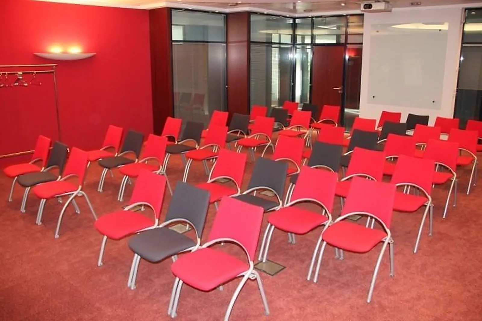 Lieux événementiels, SOCIÉTÉ DU COLISÉE