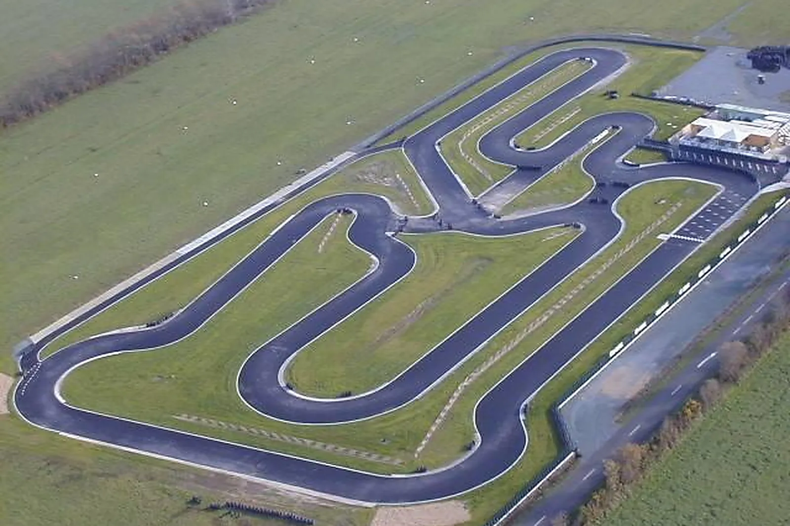 Lieux événementiels, SOLO KART