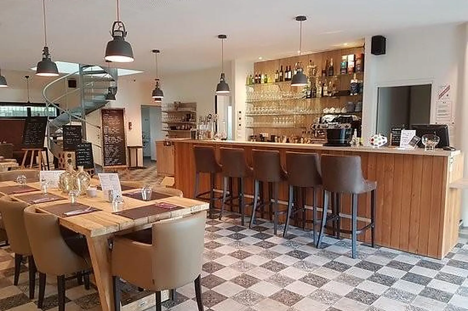 Lieux événementiels, SPARK RESTAURANT