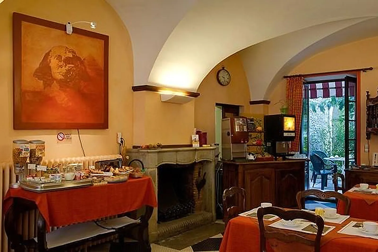 Lieux événementiels, SPHINX-HÔTEL