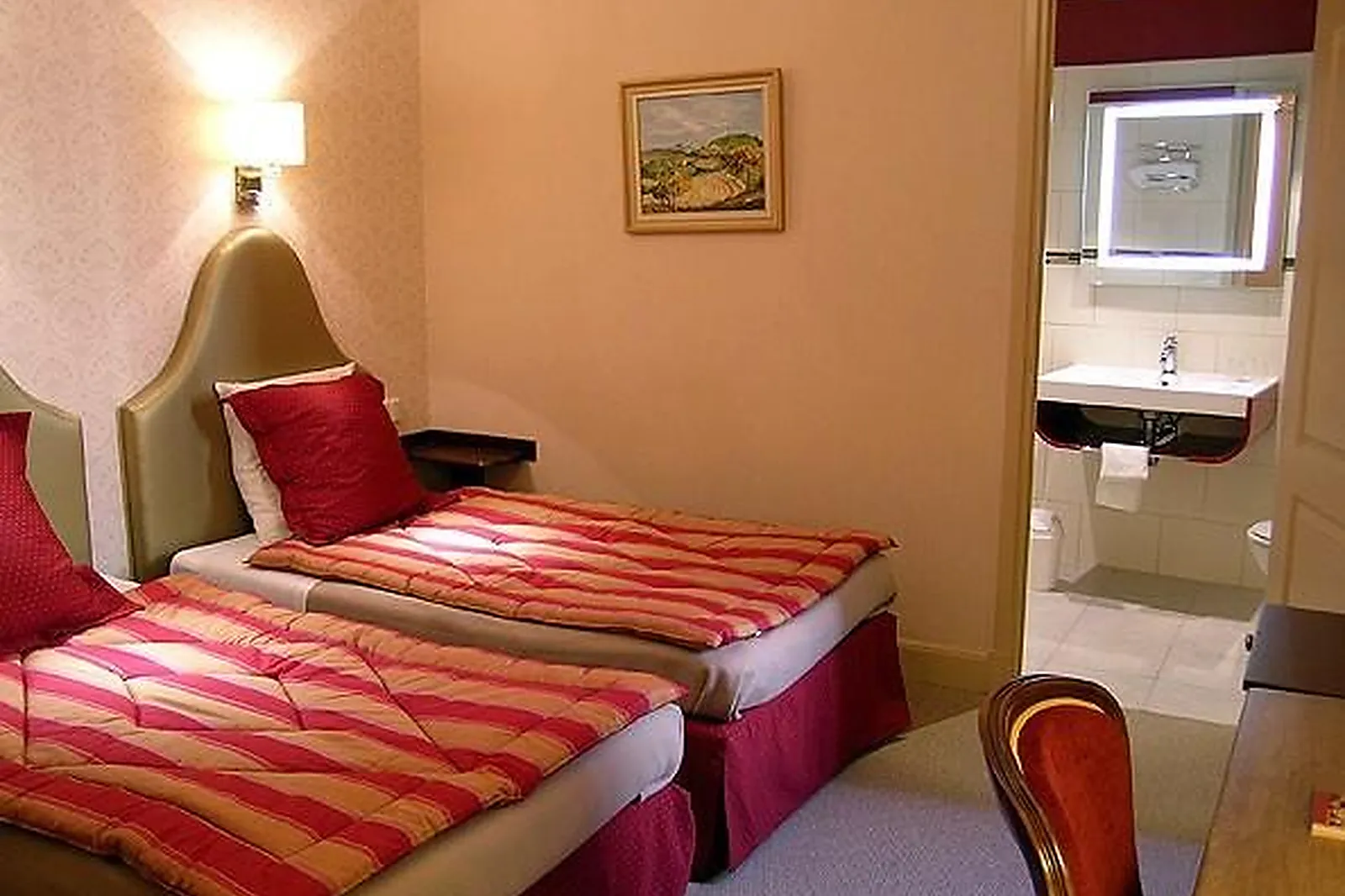 Lieux événementiels, SPHINX-HÔTEL