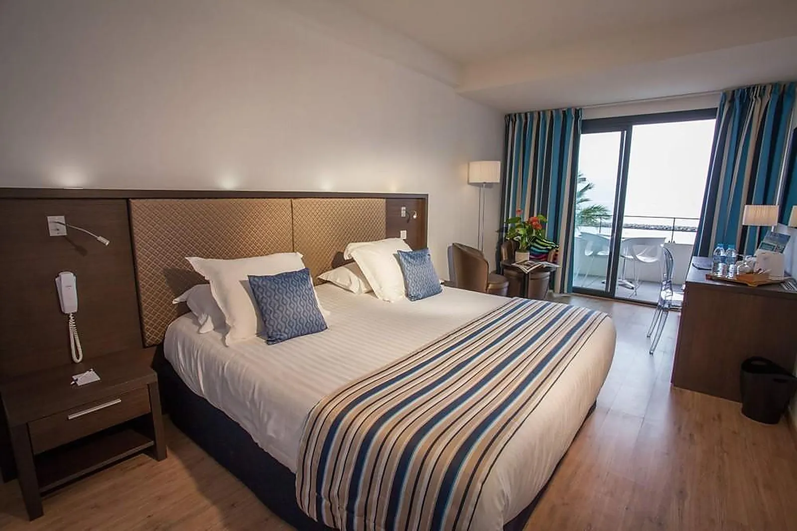 Lieux événementiels, SPLENDID CAMARGUE