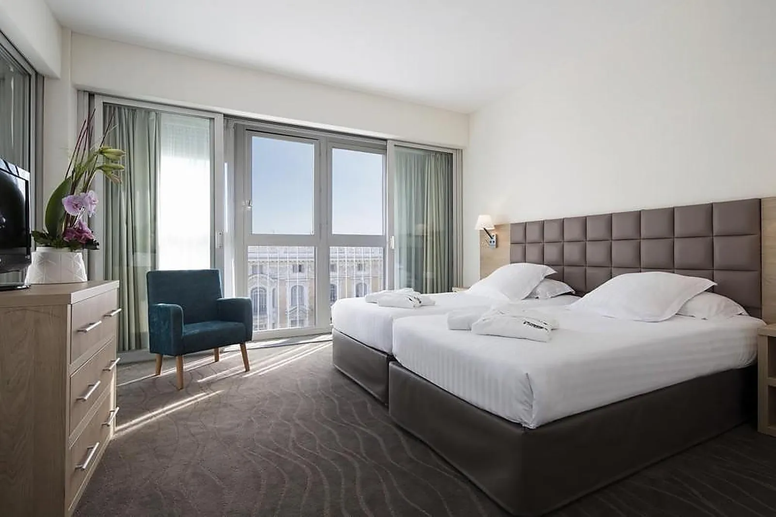 Lieux événementiels, SPLENDID HOTEL ET SPA