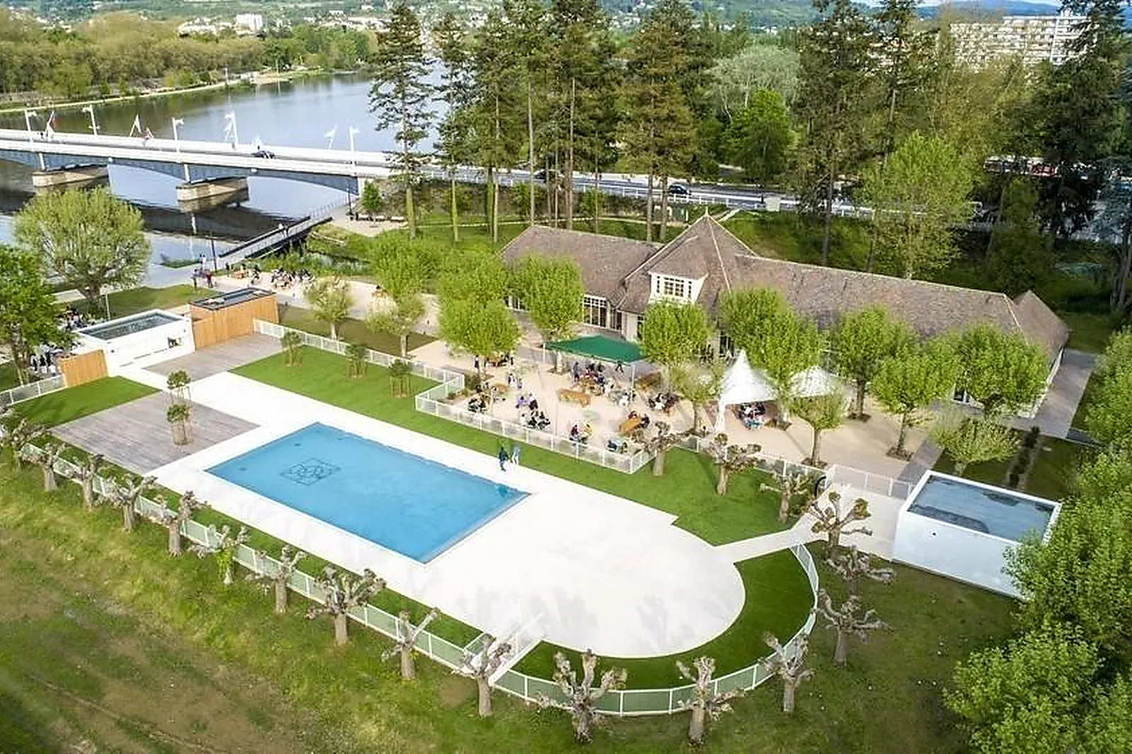 Lieux événementiels, SPORTING VICHY