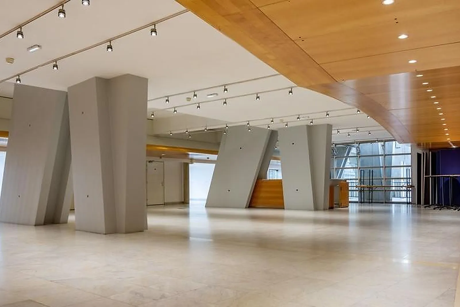 Lieux événementiels, STADE CHARLÉTY