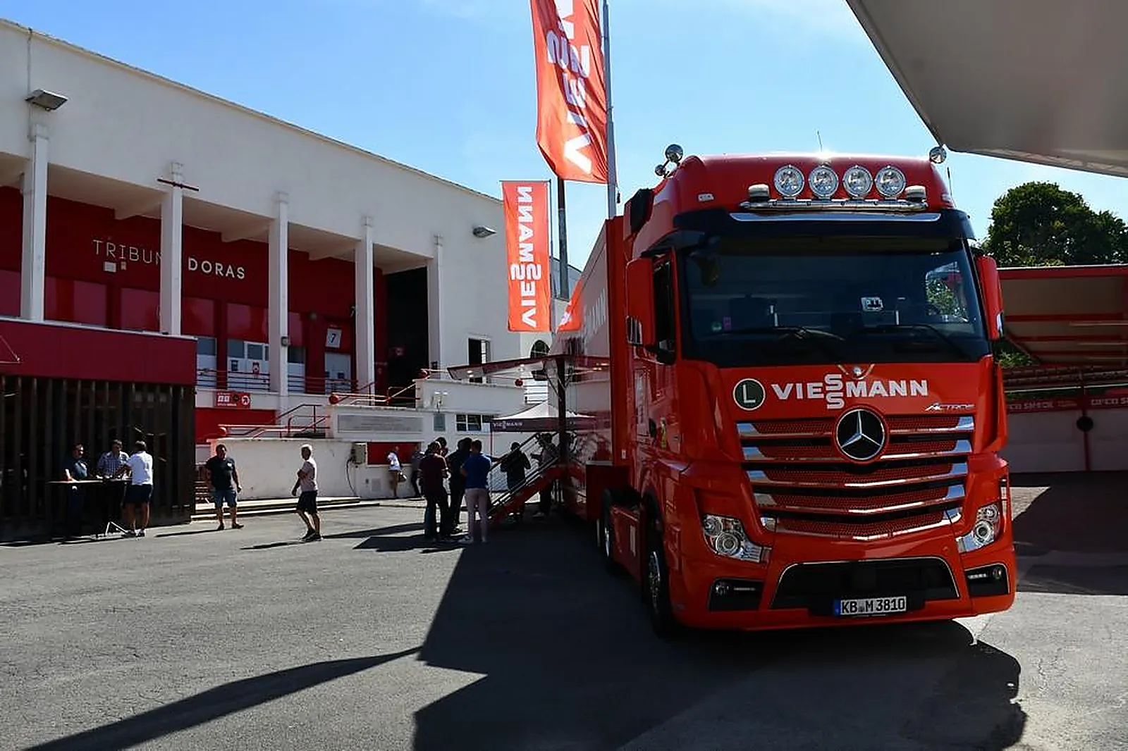 Lieux événementiels, STADE GASTON GÉRARD