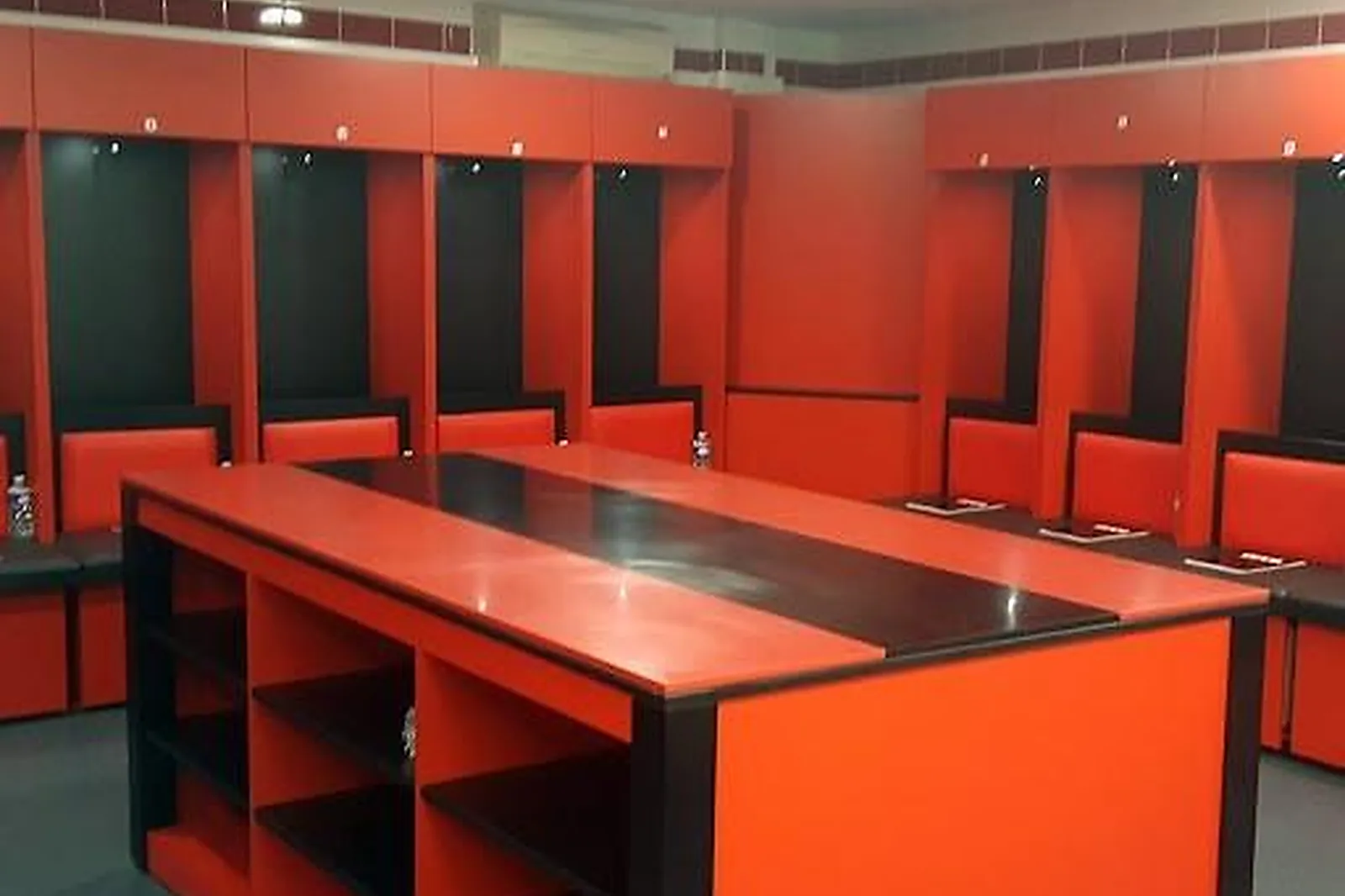 Lieux événementiels, STADE GASTON GÉRARD