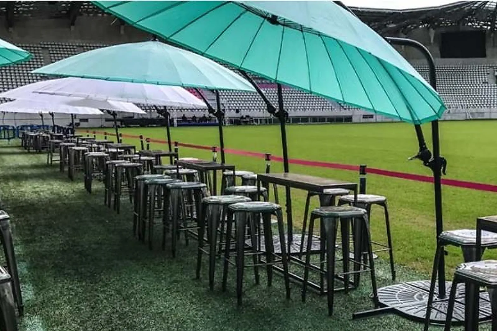 Lieux événementiels, STADE JEAN BOUIN