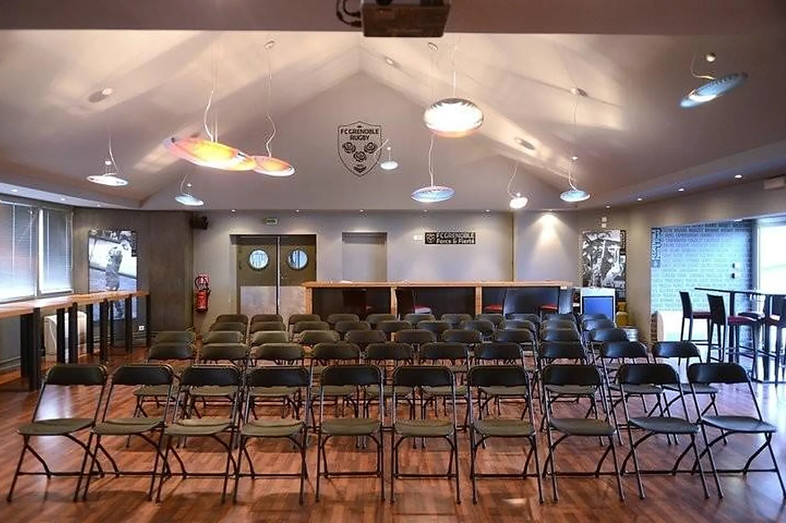 Lieux événementiels, STADE LESDIGUIÈRES