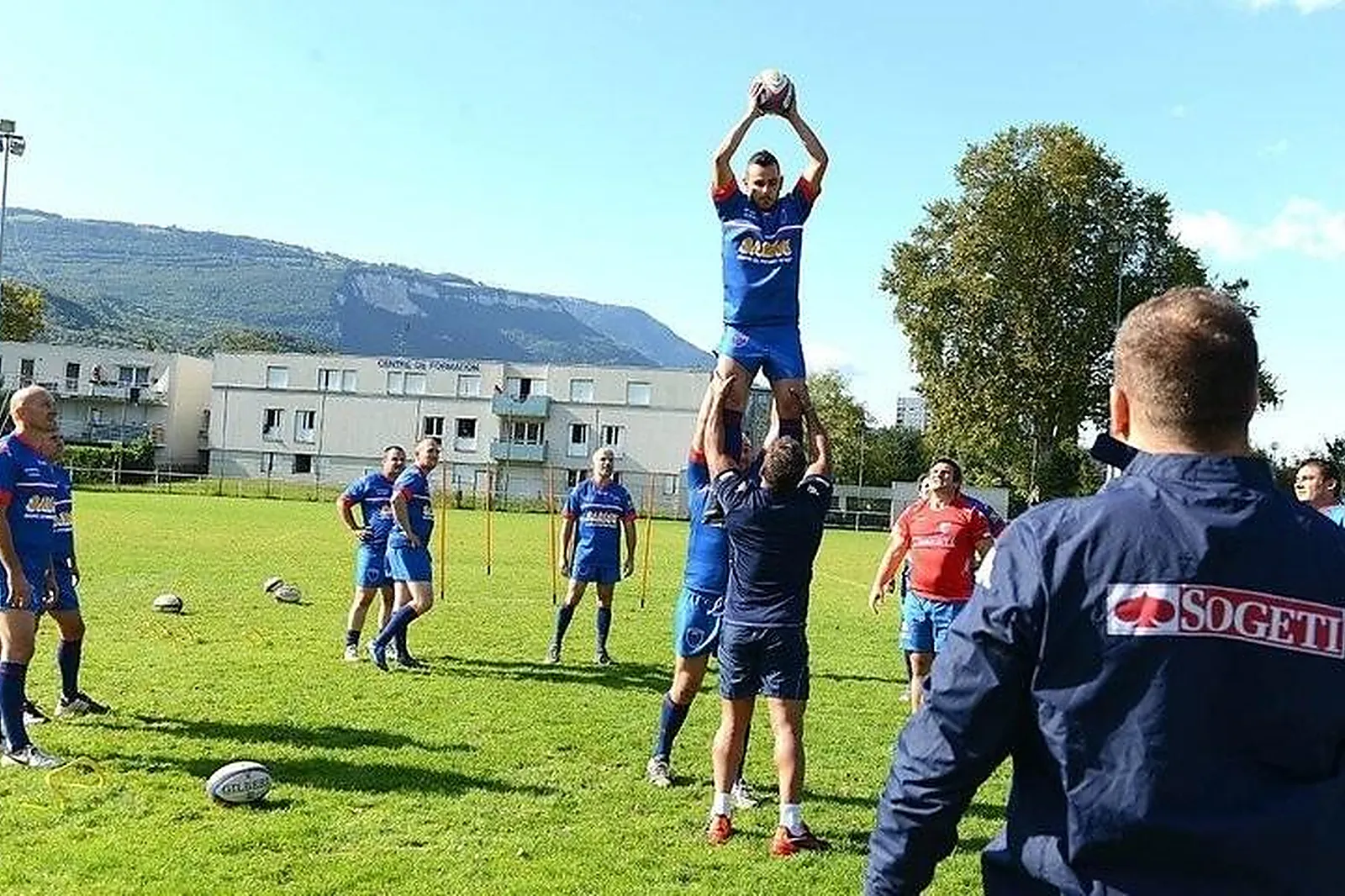 Lieux événementiels, STADE LESDIGUIÈRES